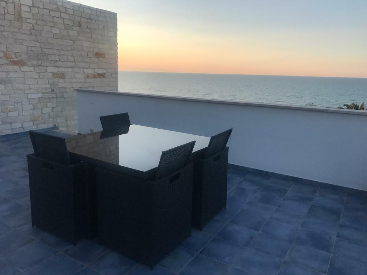 Villa La Torretta Bisceglie Bagian luar foto