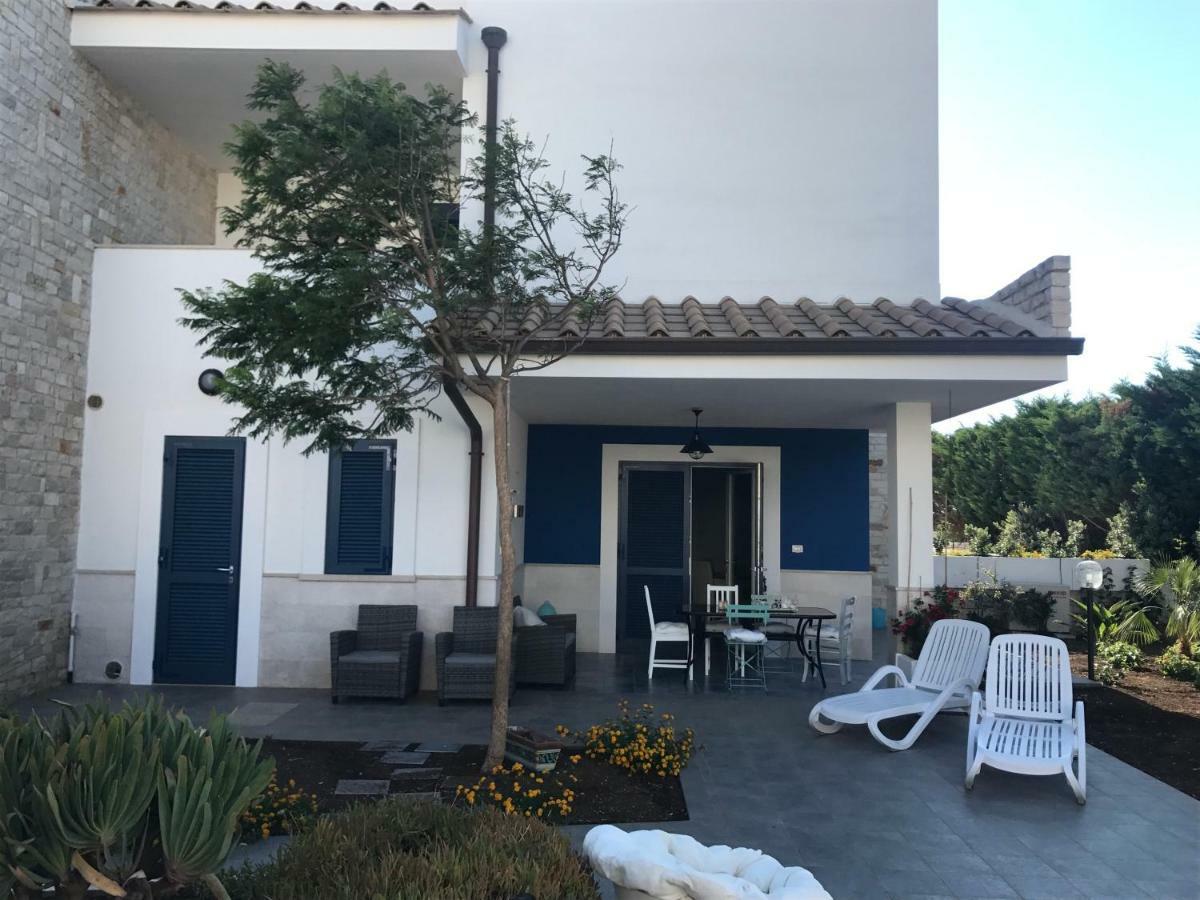 Villa La Torretta Bisceglie Bagian luar foto